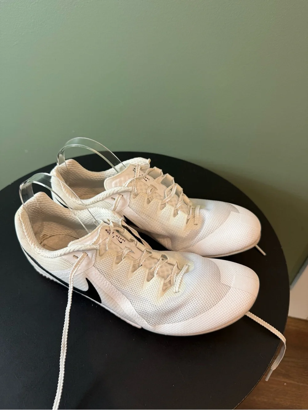 Nike lightweight white